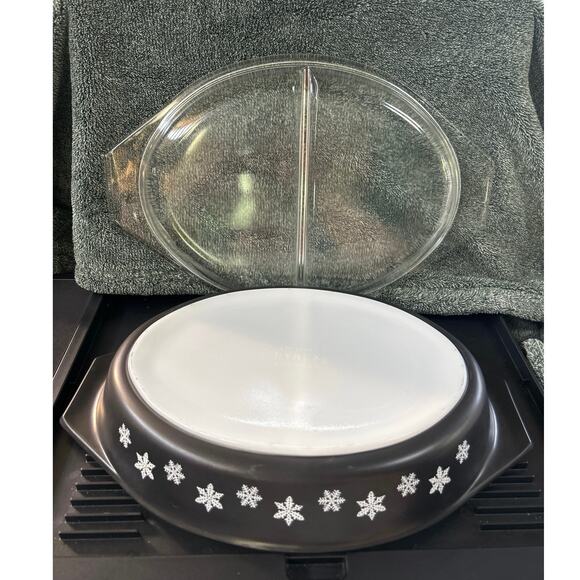 NOS Pyrex Lidded Opalware Glass Snowflake Pattern c1956 - Picture 6 of 16